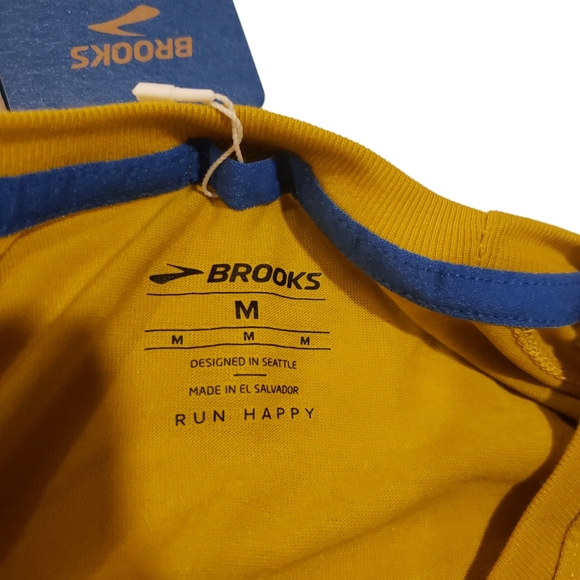 Brooks Tenth Year Anniversary Men's Medium Running Shirt NWT - Picture 10 of 10